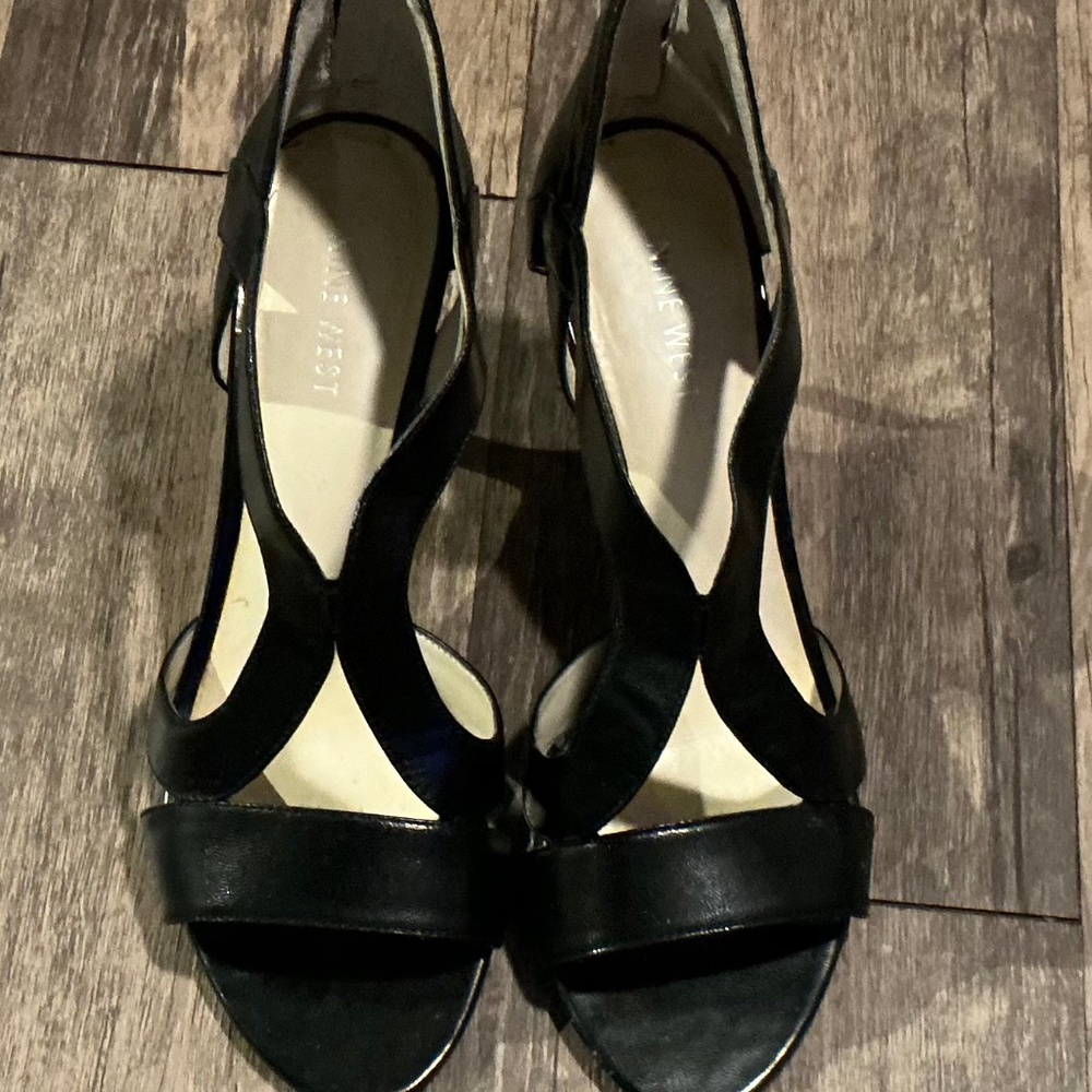 Nine West Giggly Girl Black Heels - 7.5